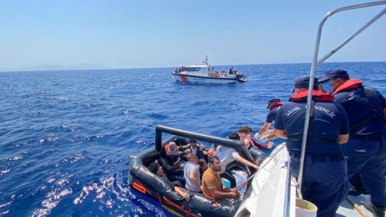 İzmir Çeşme'de tekne battı: 5 ölü!