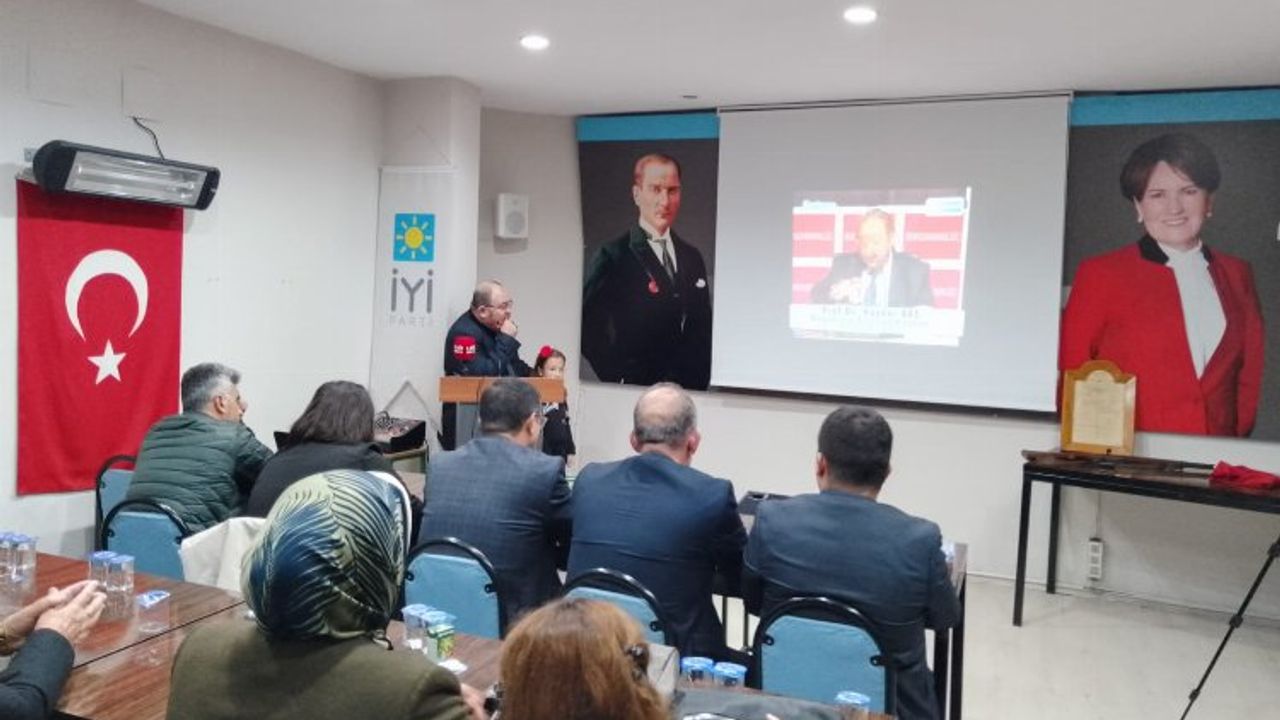 'Atatürk Döneminde Orhangazi' konferansı düzenlendi