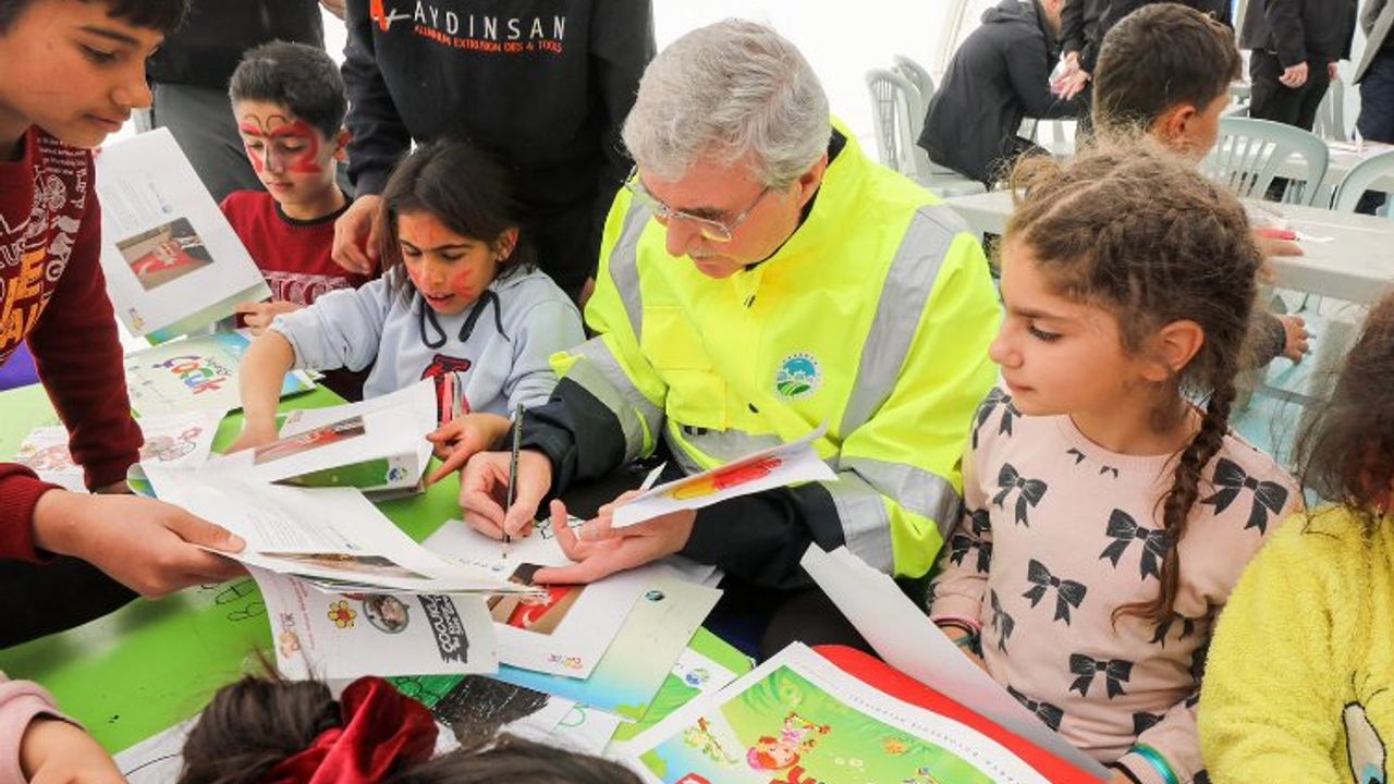 Başkan Yüce Diyarbakır'da çadır kenti ziyaret etti