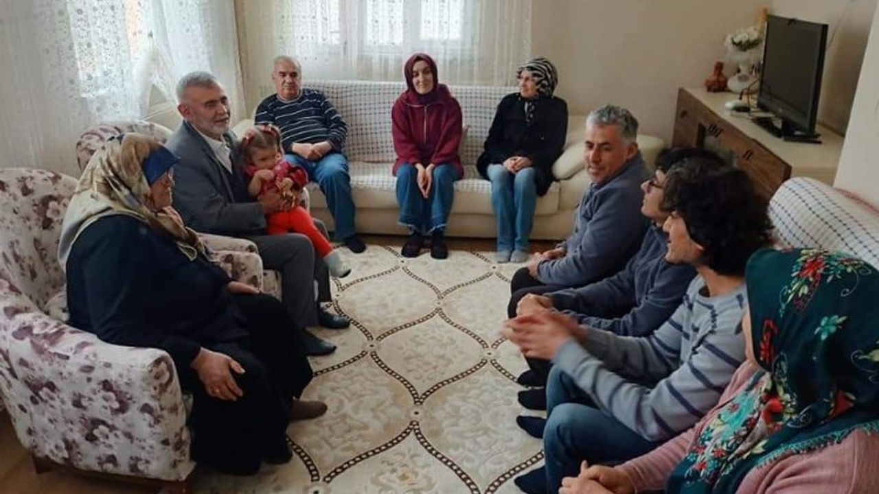 Bursa Keles'te Başkan Keskin'den afetzede ailelere ziyaret