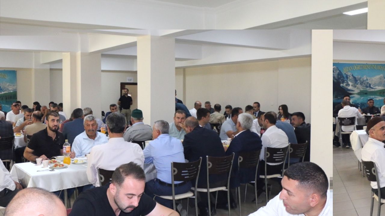 Hizan'da gaziler onuruna yemek programı düzenlendi