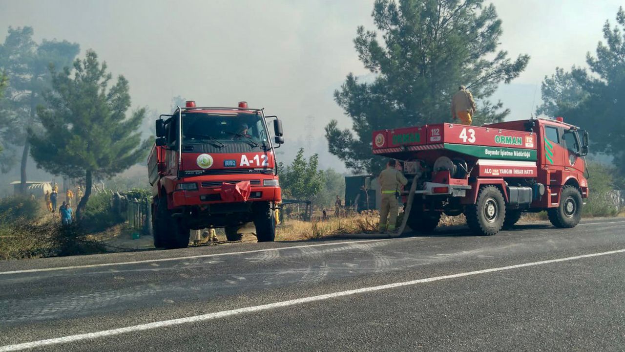Alanya'daki orman yangını devam ediyor