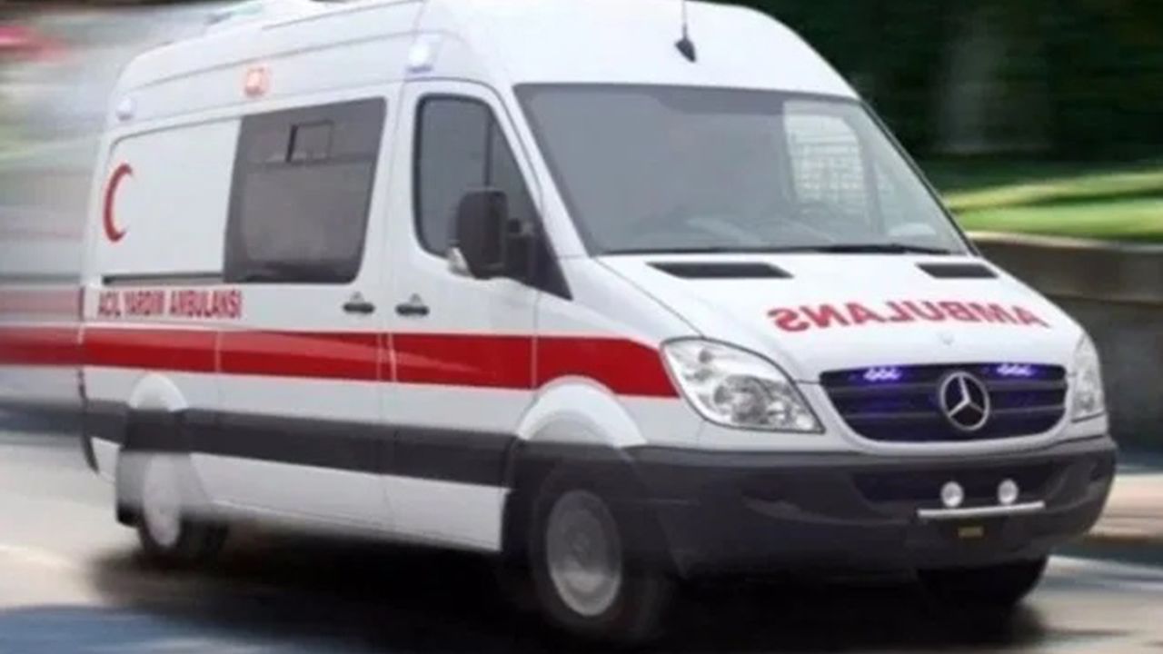 Bursa'da bir tır arıza yapan tıra ve yolcu otobüsüne çarptı: 2 ölü, 4 yaralı