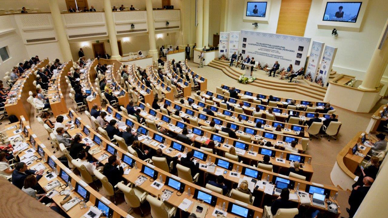 Gürcistan'da Cumhurbaşkanı Zurabişvili hakkında azil süreci başlatıldı