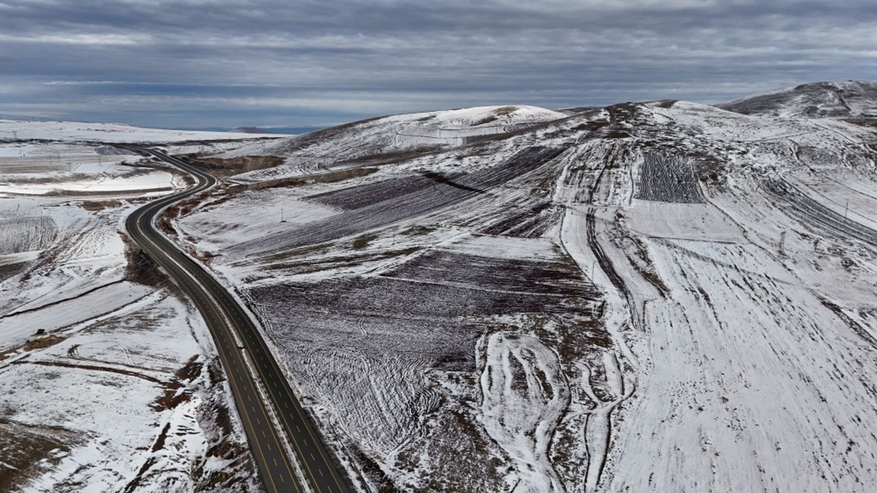Kars, Ağrı ve Ardahan'da kar ve soğuk hava etkili oluyor