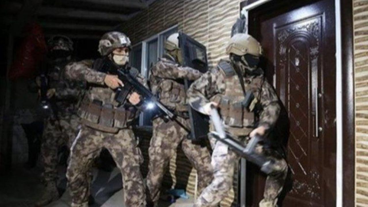 İstanbul'da DEAŞ operasyonu: 17 şüpheli yakalandı