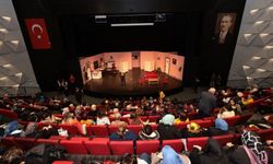 Büyükşehir'den kadınlara özel tiyatro