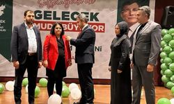 İstanbul Sultangazi'de AK Parti'den Gelecek'e katılım
