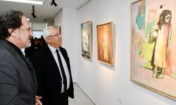 İzmir Karabağlar'da Mehmet Tüver resim sergisi açıldı