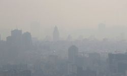 İran'da hava kirliliği nedeniyle eğitime ara verildi 