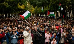 Paris'te Filistin'e destek gösterisi