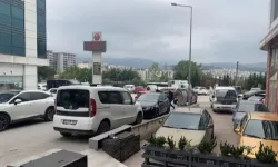 Bursa'da park halindeki araçlar ambulans ve itfaiyelere engel oluyor