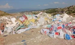 İzmir Karabağlar'da moloza geçit yok!