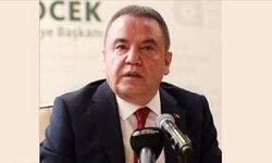 Muhittin Böcek hastaneye kaldırıldı