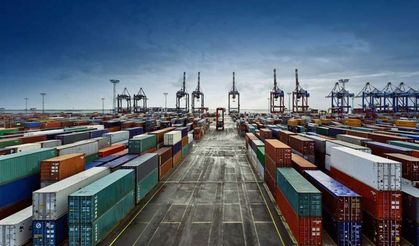 Kasım ayında ihracat arttı, ithalat azaldı