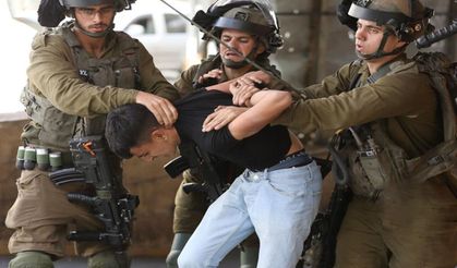 Siyonist işgal rejimi 13 Filistinliyi daha alıkoydu