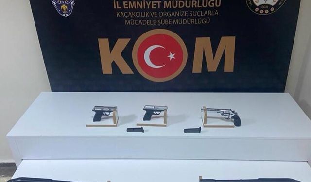 Elazığ'da silah kaçakçılığı operasyonunda 2 şüpheli yakalandı