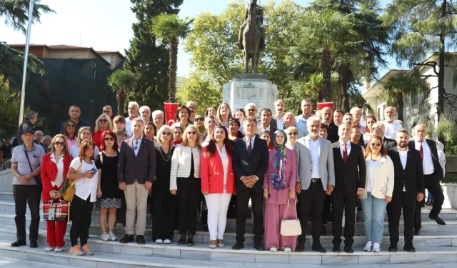 Bursa’da CHP'nin 101. kuruluş yıl dönümü kutlandı