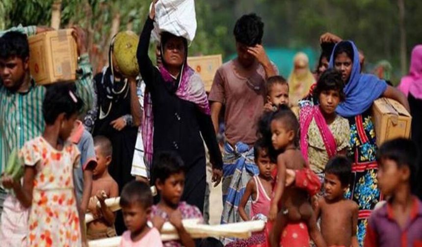 Myanmar'da yaklaşık 2 milyon kişi yerinden edildi