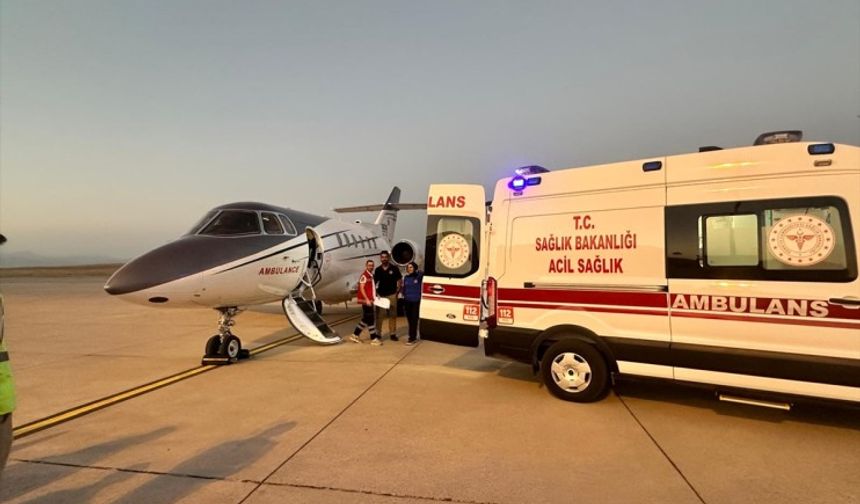 Ağrı'da kalp hastası bebek ambulans uçakla Ankara'ya nakledildi