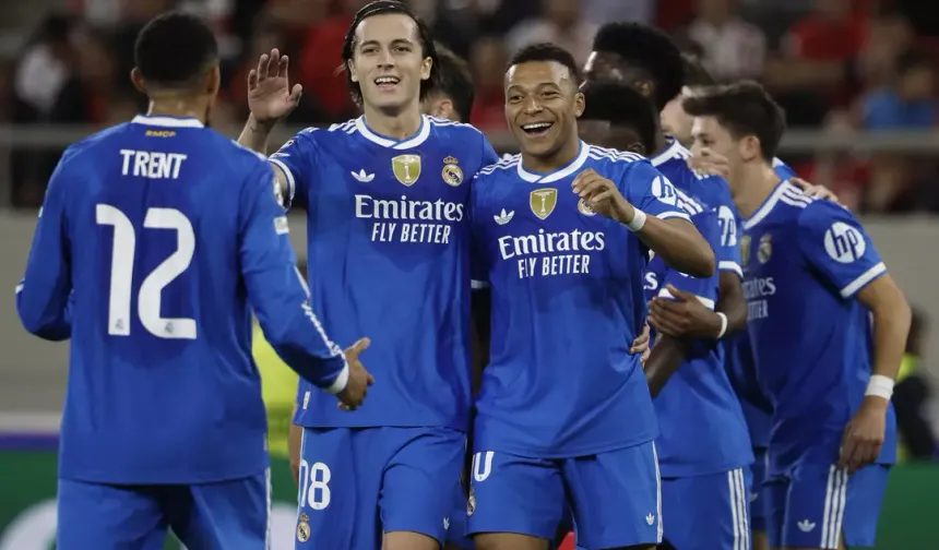 Mbappe Şampiyonlar Ligi tarihine geçti!