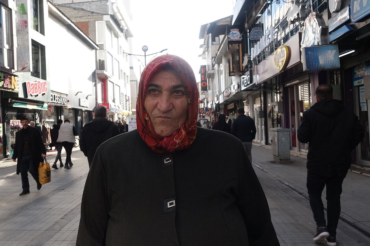 34027da0-9a3e-437d-93e7-397892faa23b