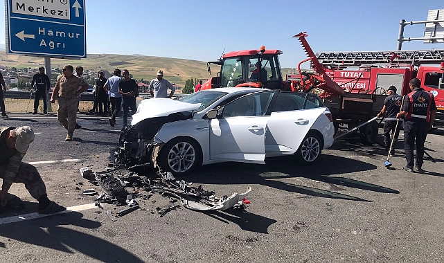 Agri Da Dikkatsizlik Kazayi Beraberinde Getirdi 3 Yarali 1507