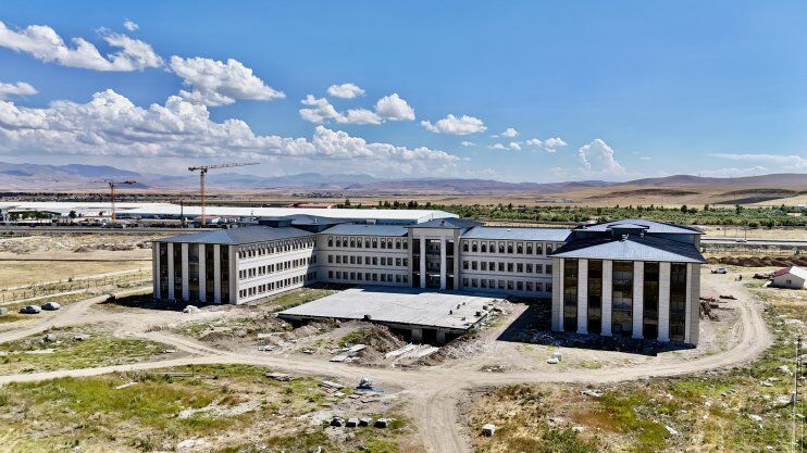 Tip Fakultesi Binasiyla Agri Saglikta Bolgesel Guc Kazanacak 4