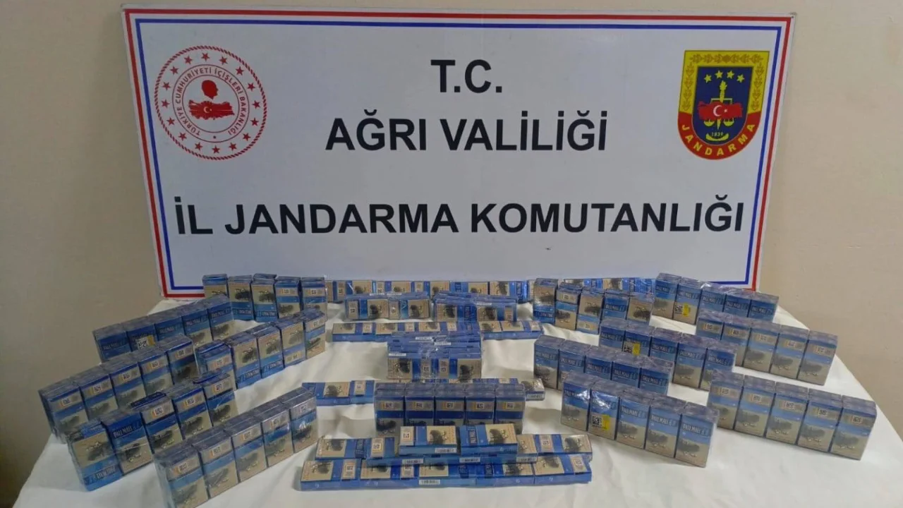 68Da284C534Fc Agrida Jandarmadan Kacak Sigara Operasyonu H