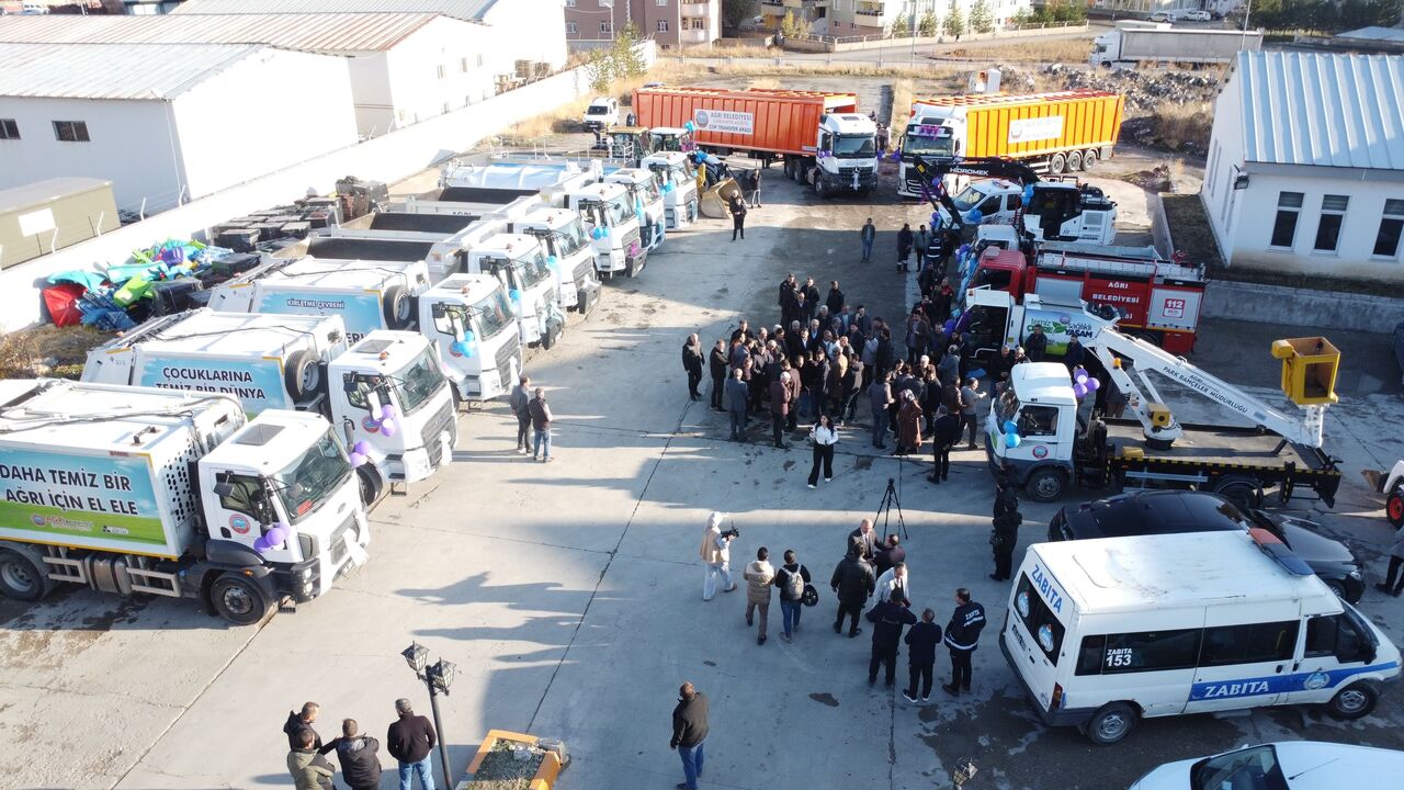 58937359 7176 426B A480 E49970218Eca