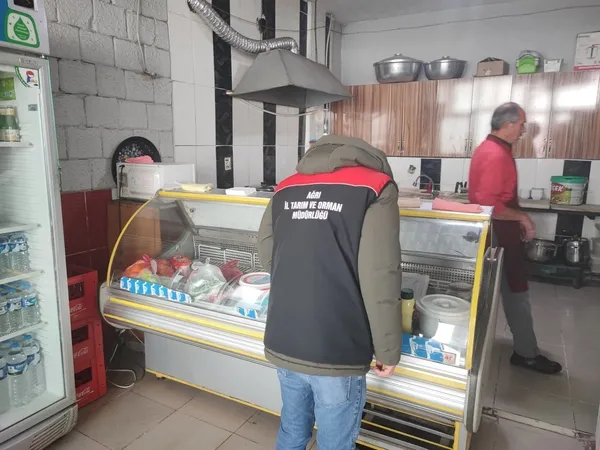 0X0 Agrida Kasim Ayinda 750 Gida Isletmesi Denetlendi 1764849710556